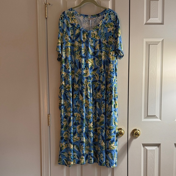LOGO by Lori Goldstein Dresses & Skirts - LOGO by Lori Goldstein Blue Green Floral Midi Dress Size M – Boho Travel Stretch